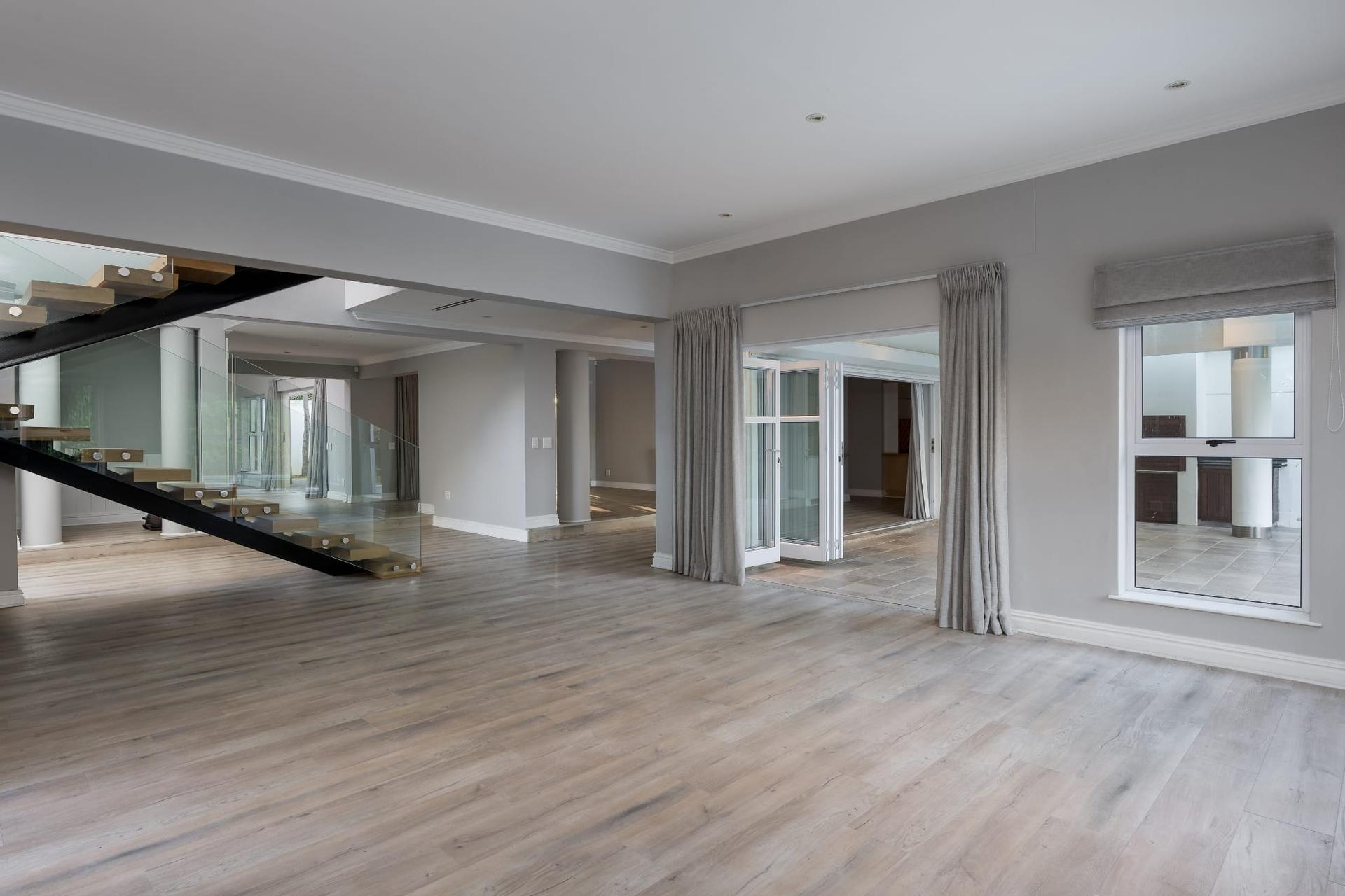 Erinvale Four-Bed Home with Flatlet — photograph 5