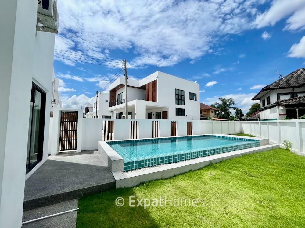 4-Bedroom House in Chiang Mai — photograph 2
