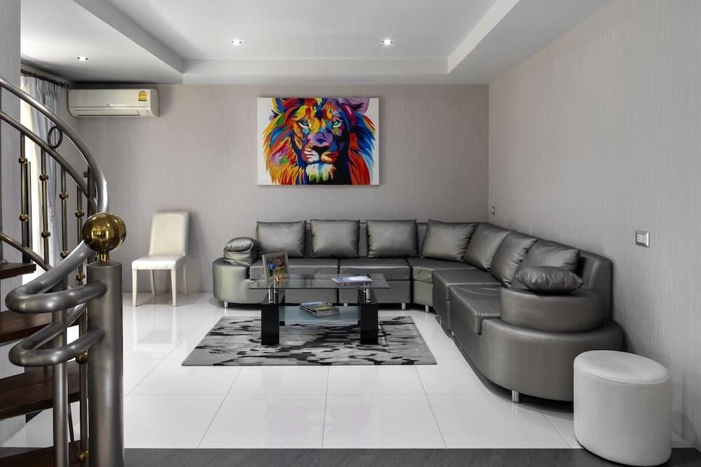 3-Bedroom House in Chiang Mai — photograph 4