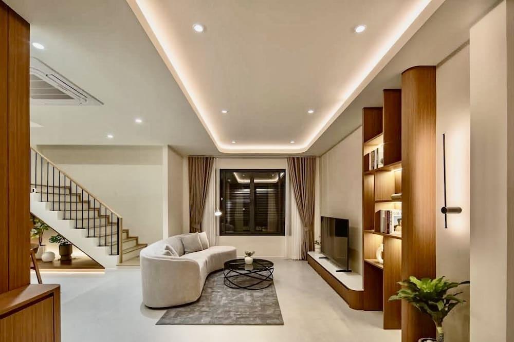 4-Bedroom House in Chiang Mai — photograph 4