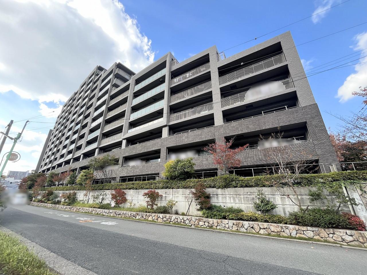 Park House Senri-Chuo Southern Residence — photograph 5