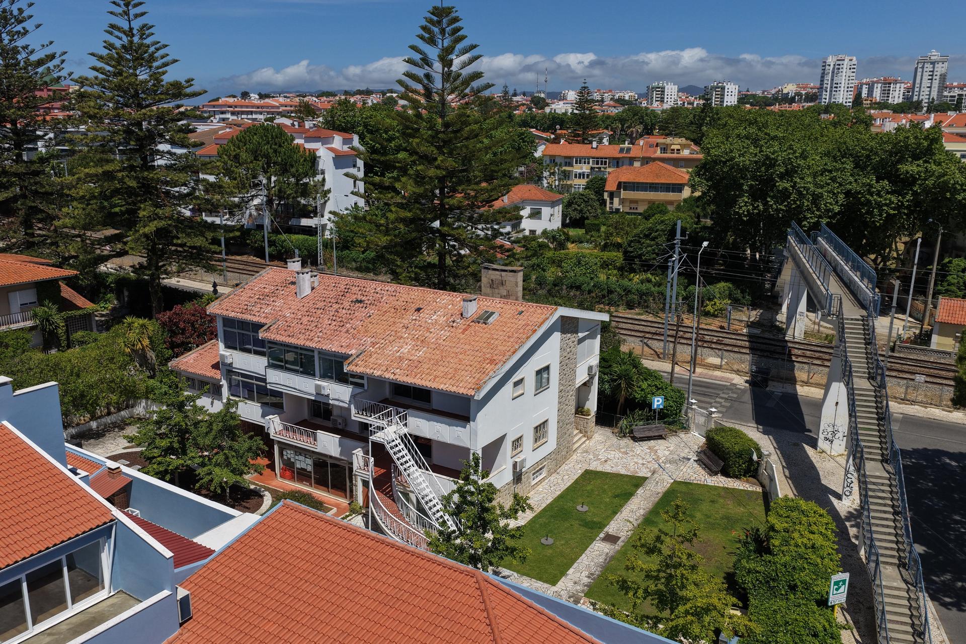 5-Bedroom House in Parede, Cascais — photograph 4