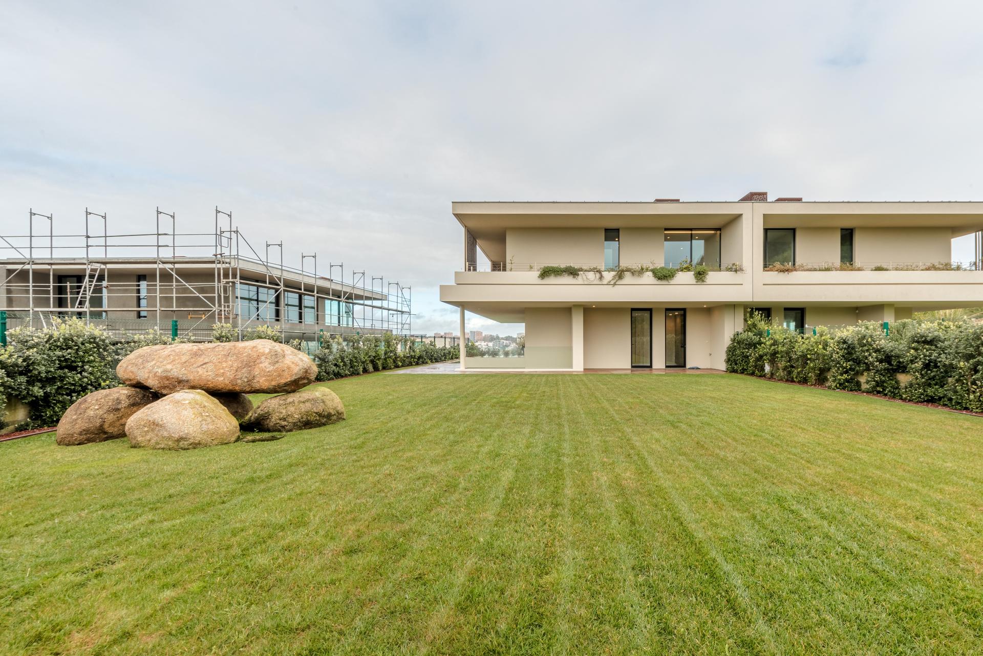 3-Bedroom Semi-Detached House in Canidelo, Vila Nova de Gaia — photograph 3