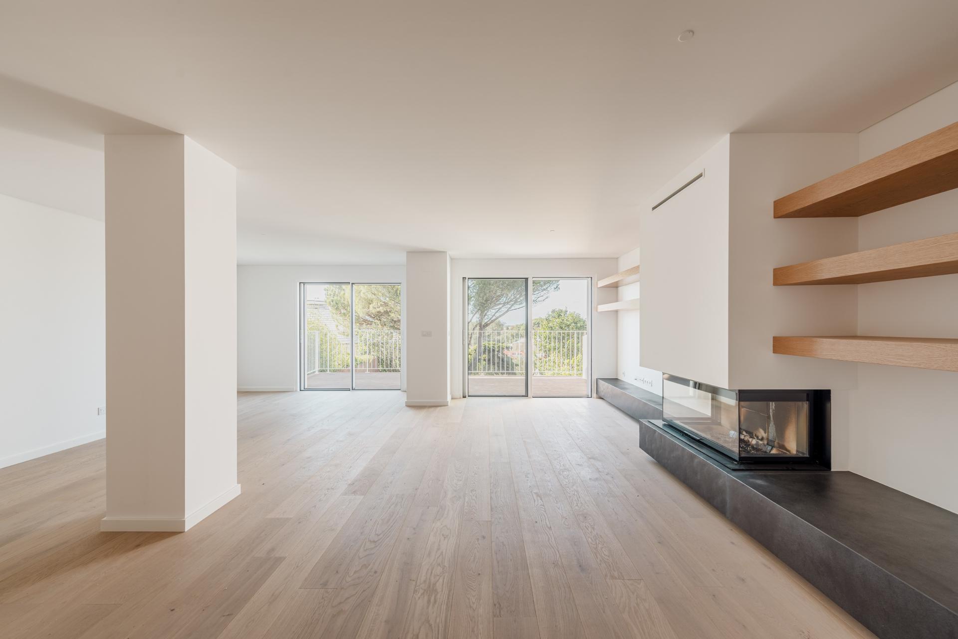 4-Bedroom House in Monte Estoril, Cascais — photograph 2