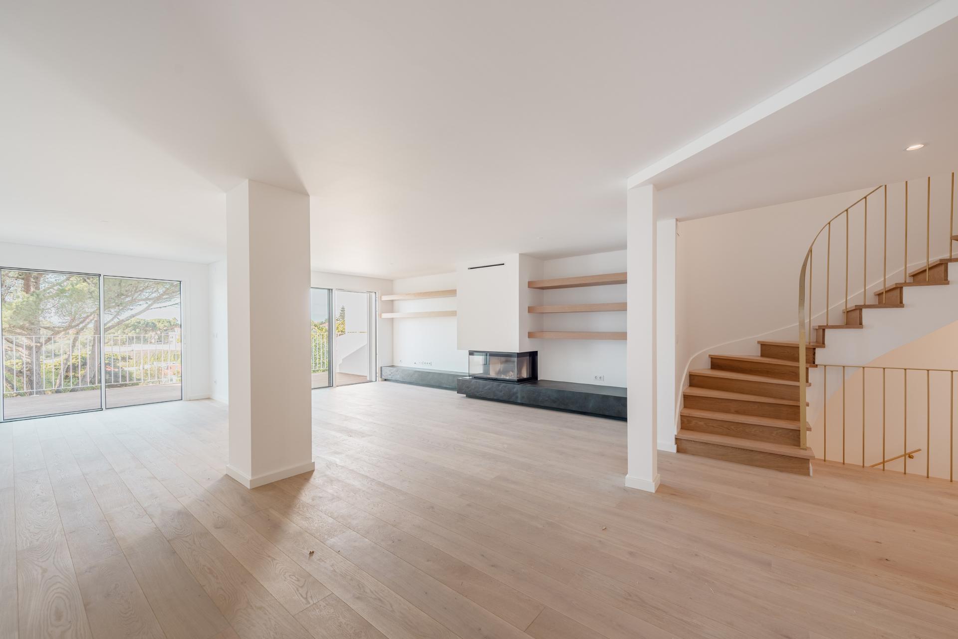 4-Bedroom House in Monte Estoril, Cascais — photograph 3