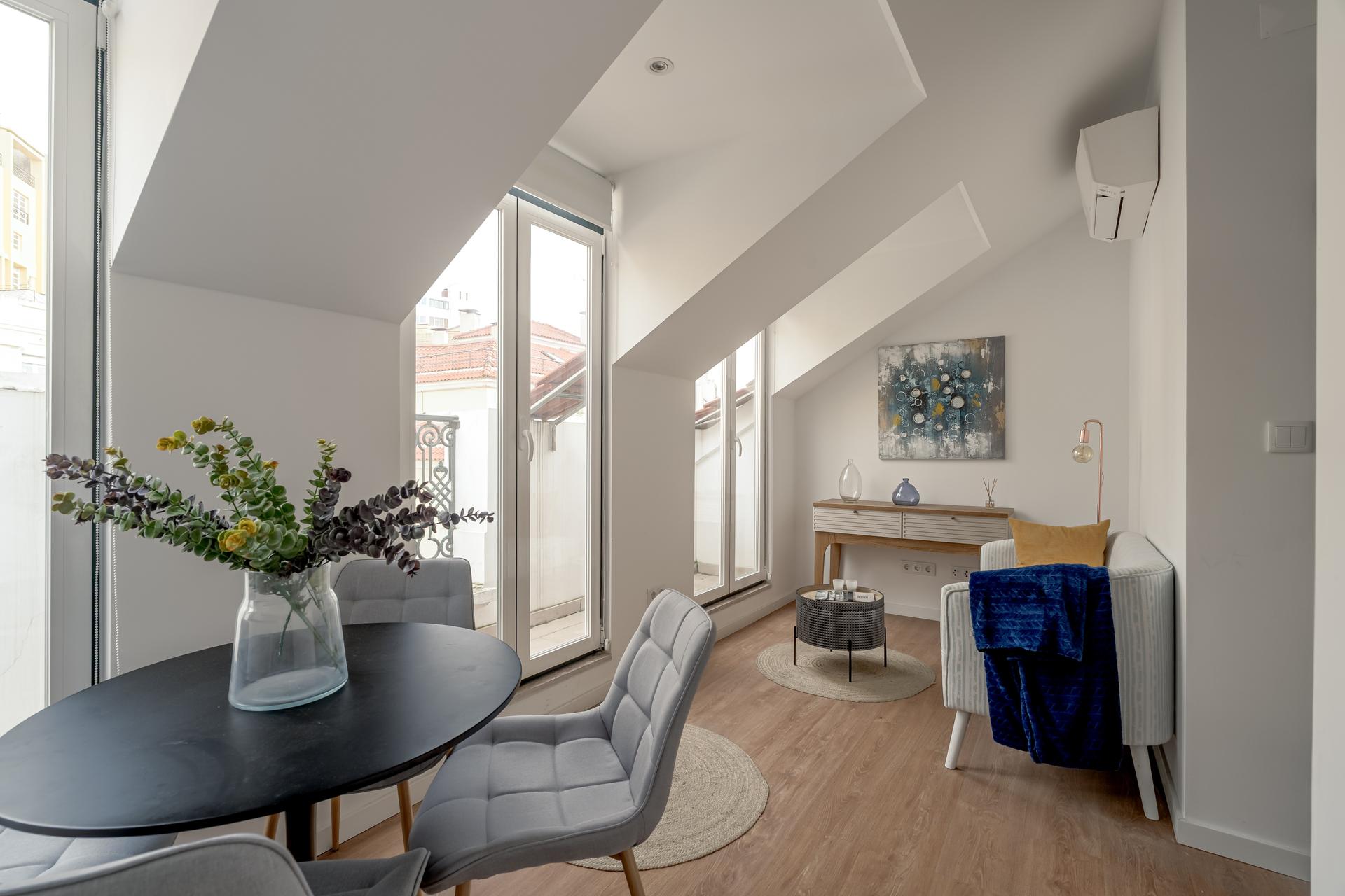 2-Bedroom Apartment in São Vicente, Lisboa — photograph 4