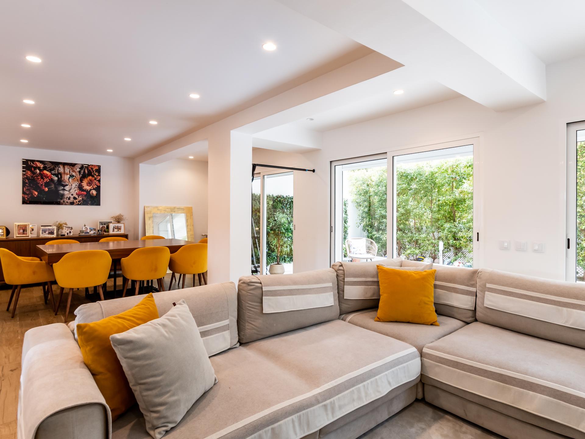 4-Bedroom House with Sea Views in Cascais — photograph 3