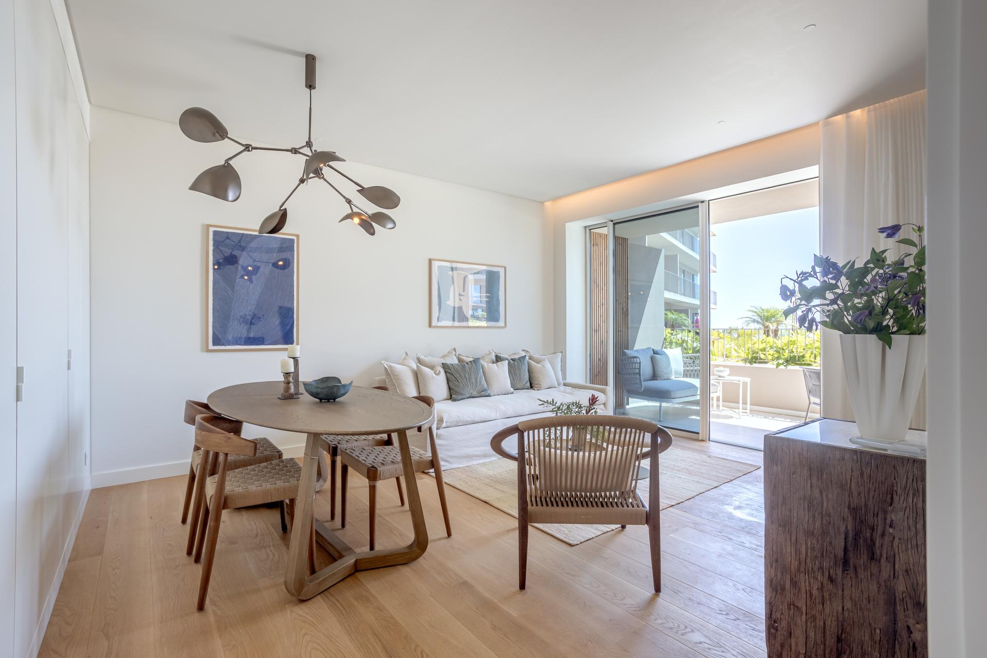 2-Bedroom Apartment with Sea Views at Horizon Ocean Gardens — photograph 3