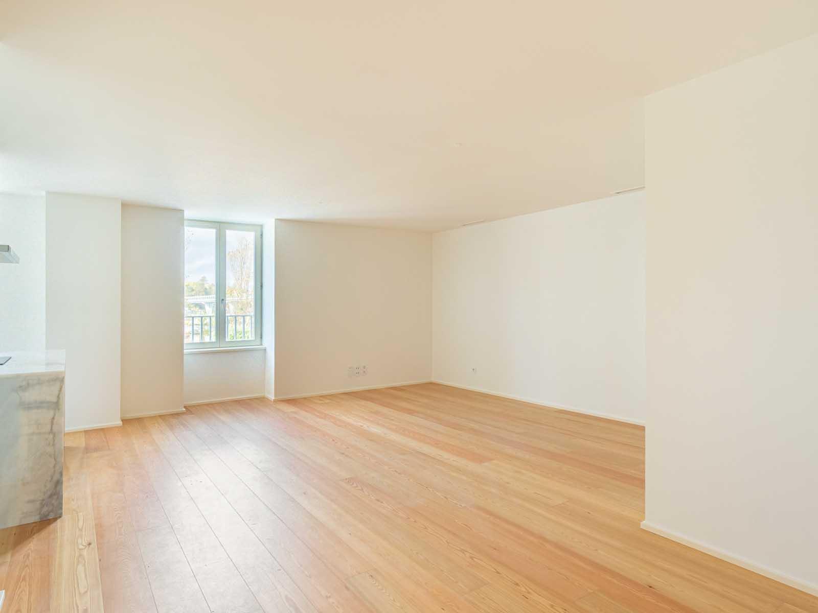 2-Bedroom Apartment in Matosinhos — photograph 3