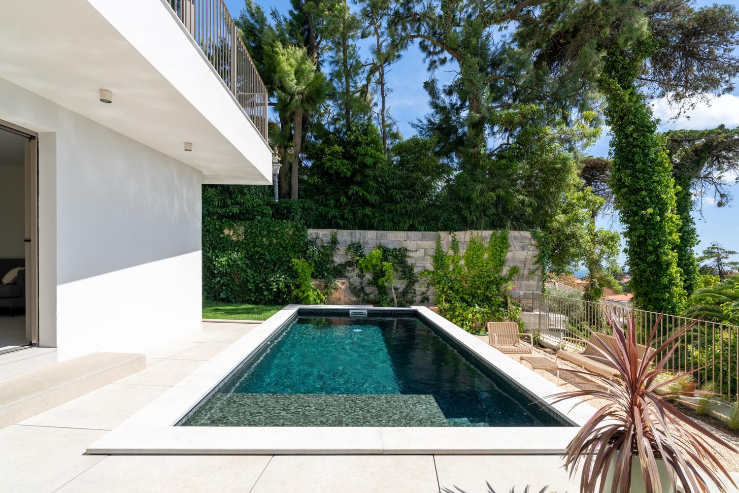 4-Bedroom House in Monte Estoril, Cascais — photograph 2