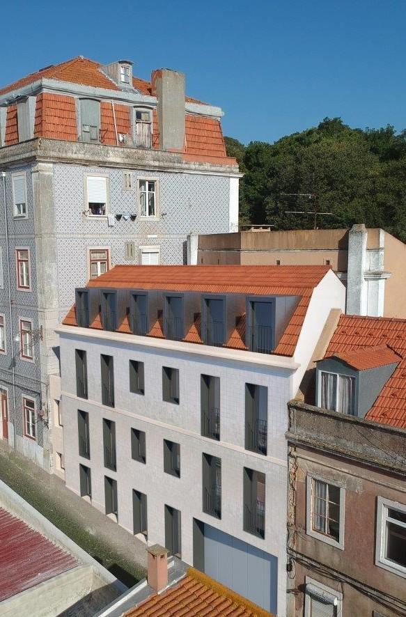 Building in Estrela, Lisboa — photograph 2