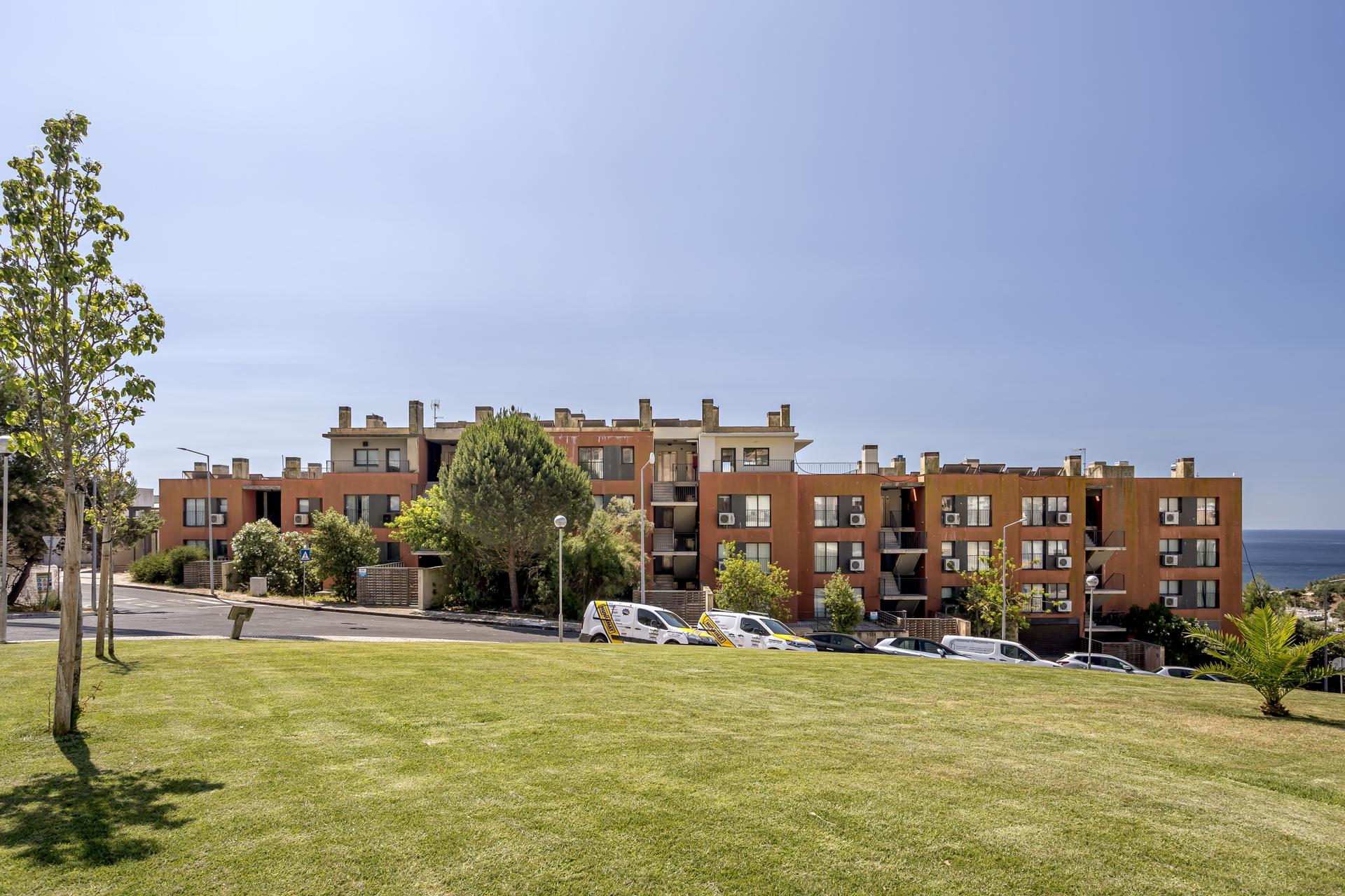 2-Bedroom Apartment in Harbour View, Sesimbra — photograph 4