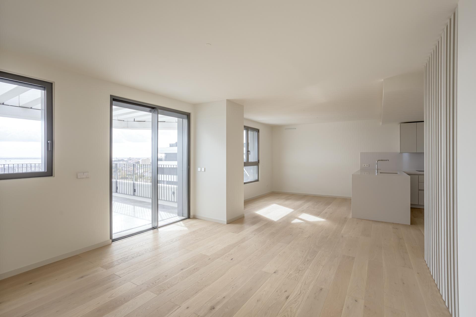 3-Bedroom Penthouse in Lisboa — photograph 2