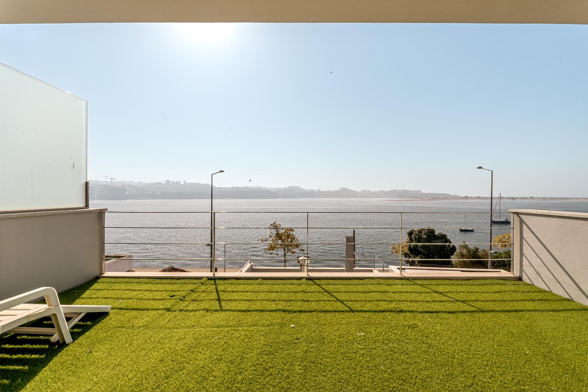 3-Bedroom House in Lordelo, Porto — photograph 2
