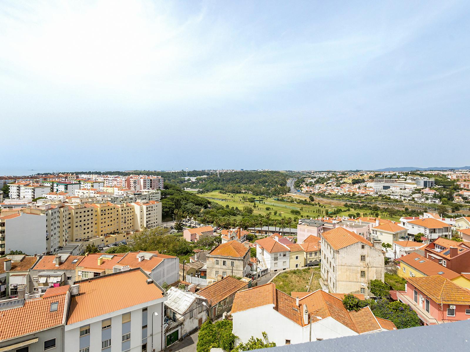4-Bedroom Apartment in Oeiras — photograph 4