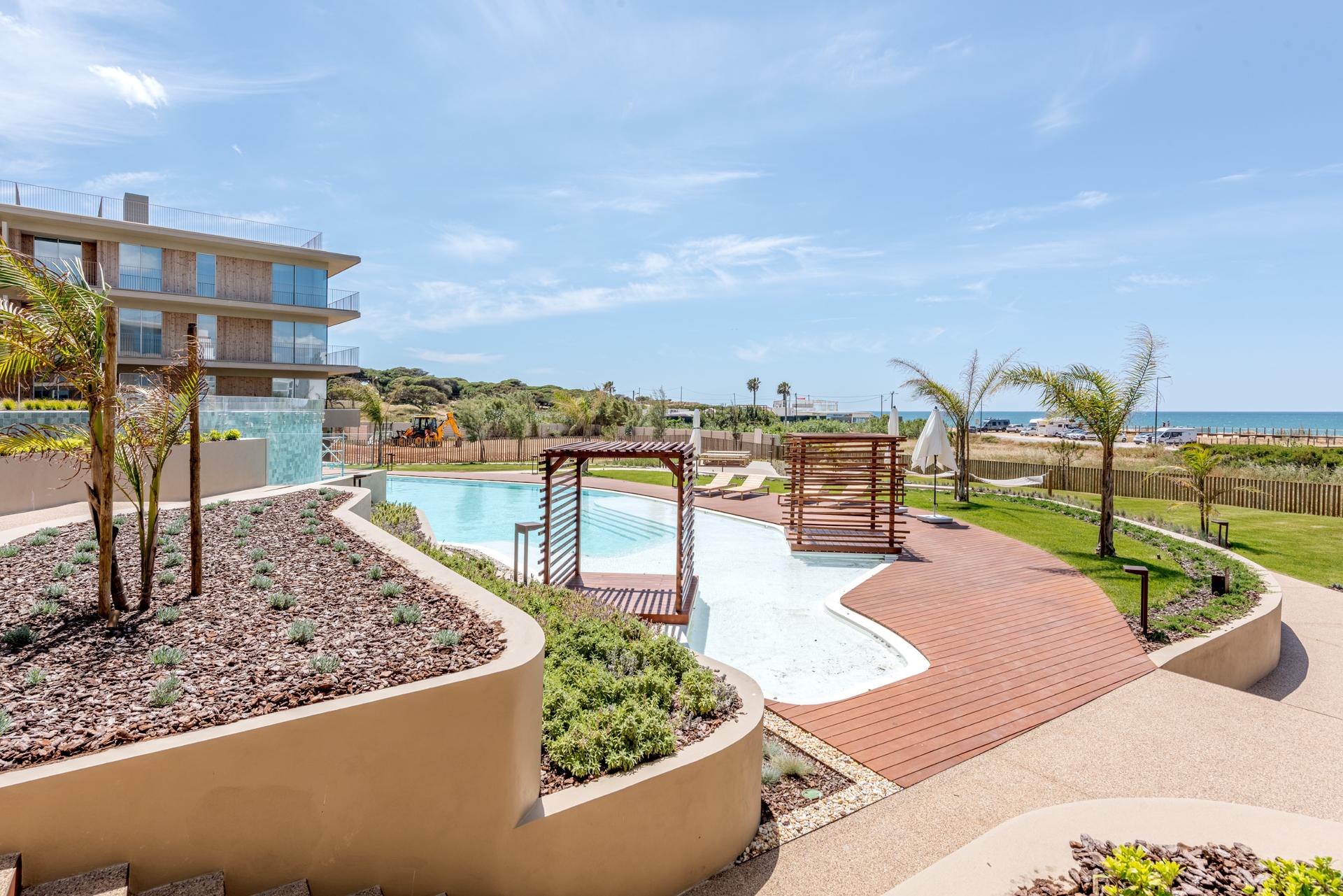 2-Bedroom Apartment at Horizon Ocean Gardens — photograph 5