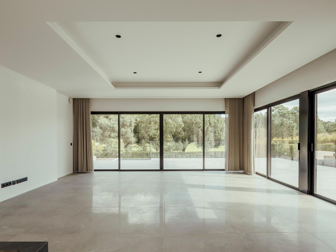 4-Bedroom House in Loulé — photograph 4