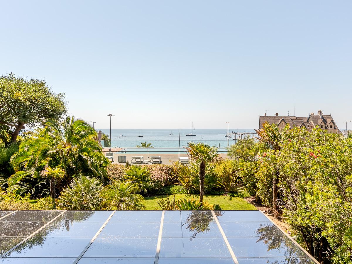 3-Bedroom Apartment with Sea Views in Cascais — photograph 2