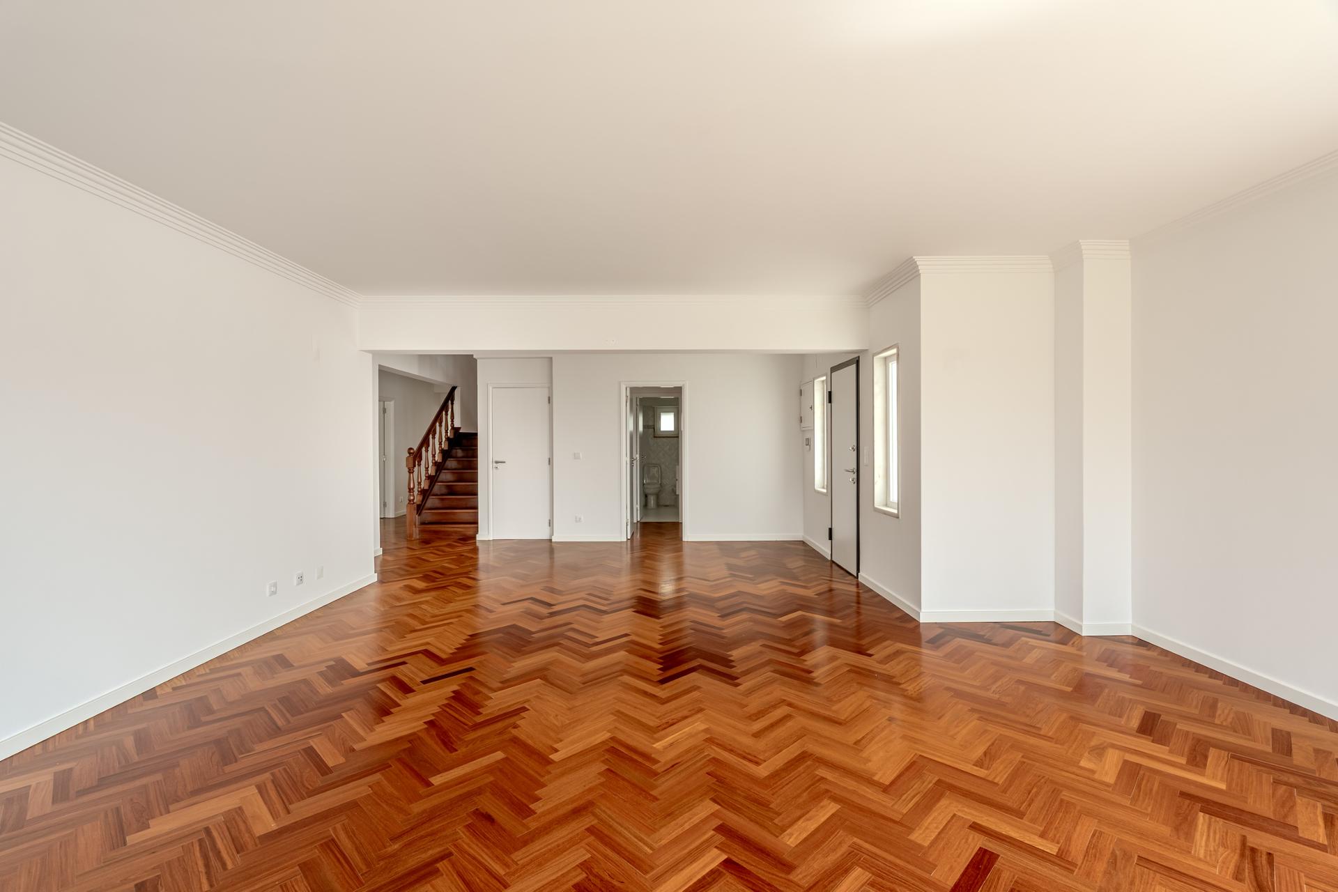 4-Bedroom House in São João das Lampas, Sintra — photograph 3