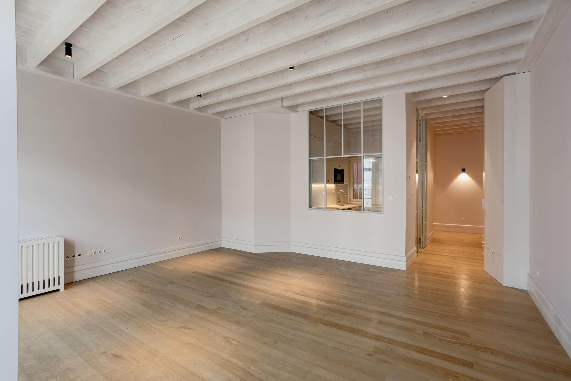 3-Bedroom Apartment in Porto — photograph 3