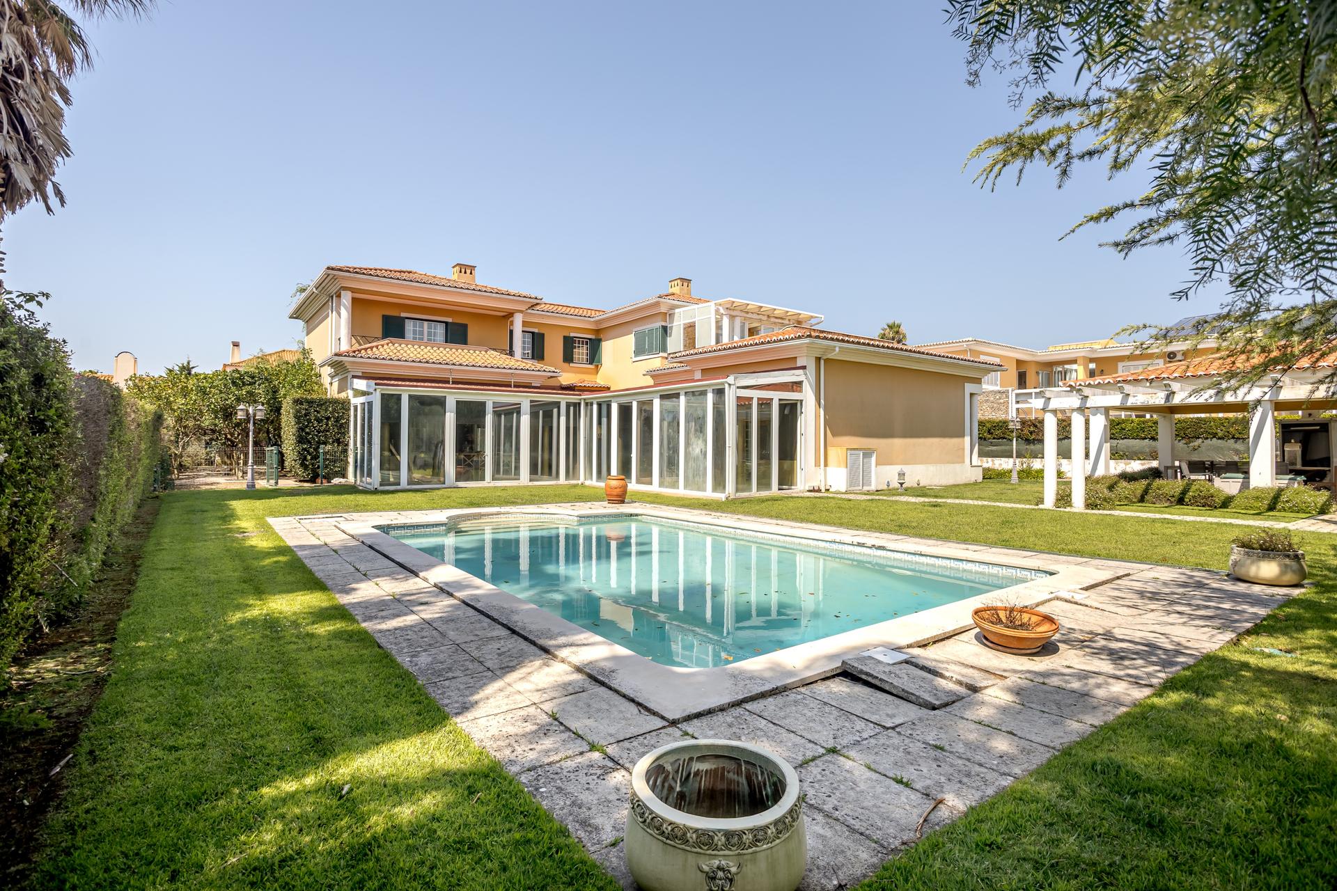 5-Bedroom House in Quinta da Beloura, Sintra — photograph 2
