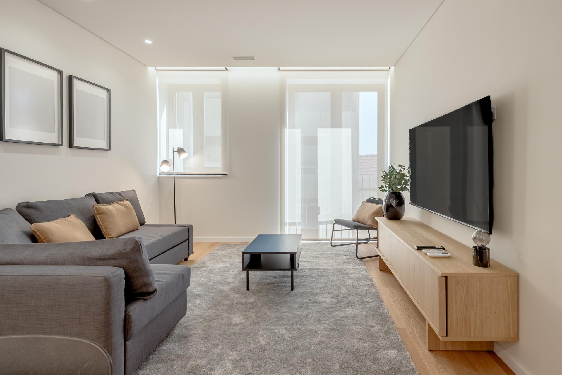 1-Bedroom Apartment in Matosinhos — photograph 2