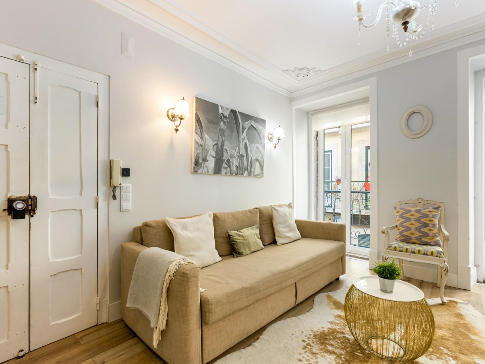 1-Bedroom Apartment in Lisboa — photograph 5