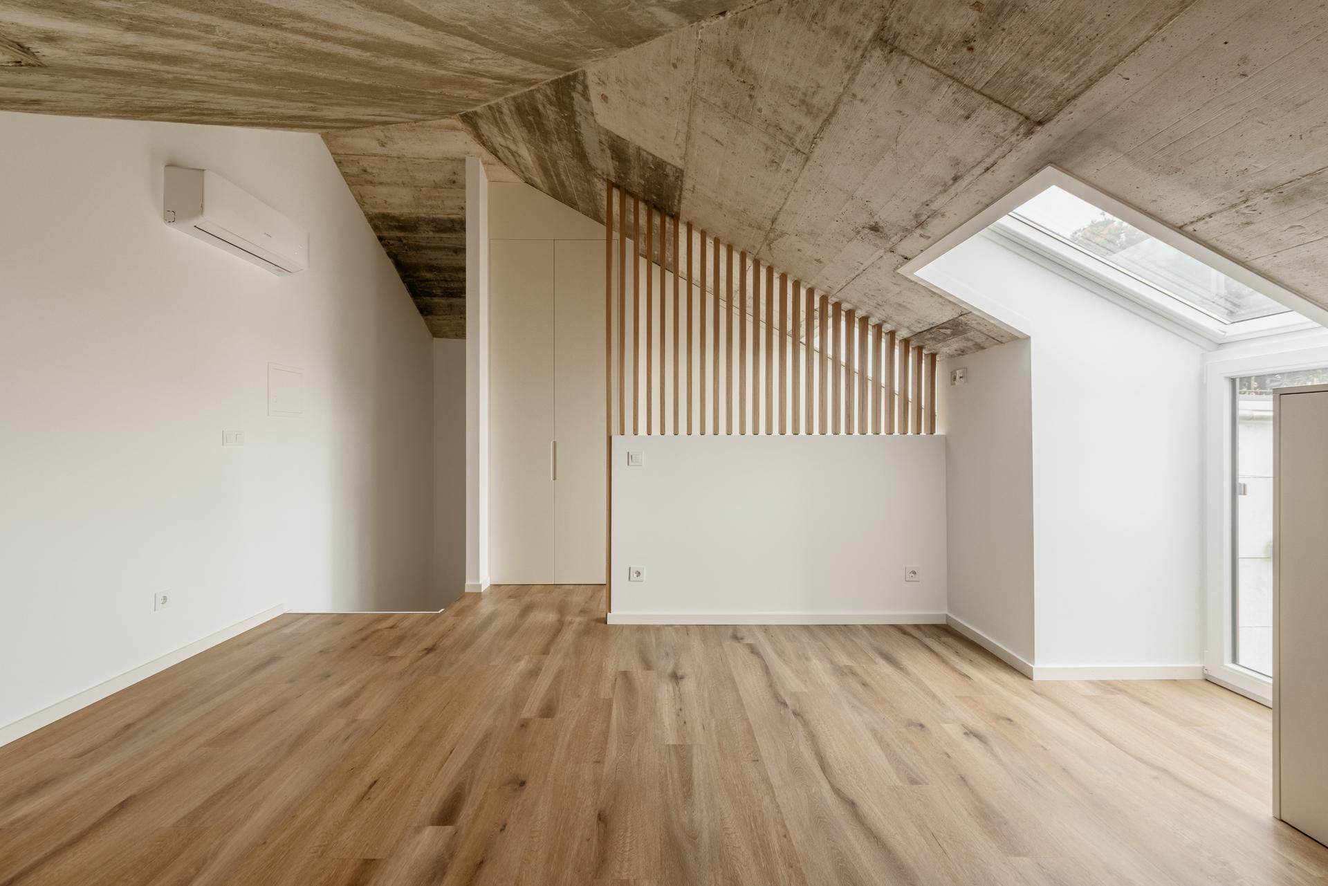 1-Bedroom Apartment in Foz Velha, Porto — photograph 4