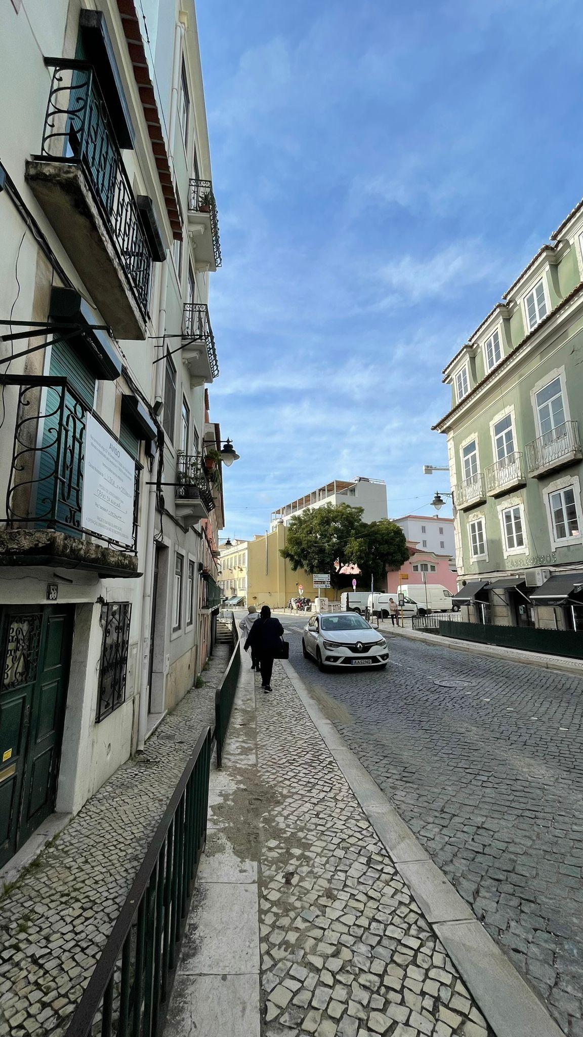 Studio Apartment in Estrela, Lisboa — photograph 4