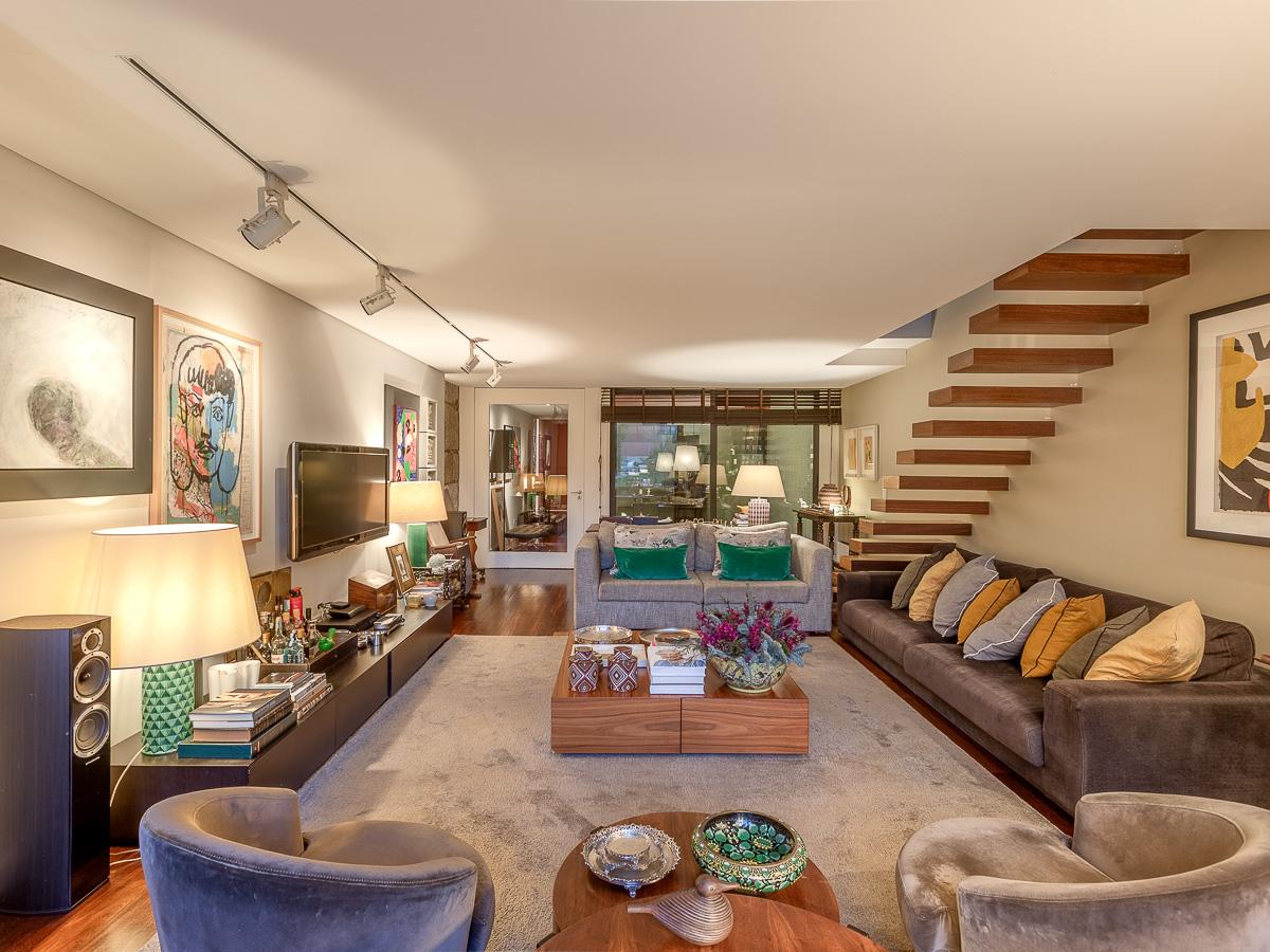 4-Bedroom House with Pool in Porto — photograph 4