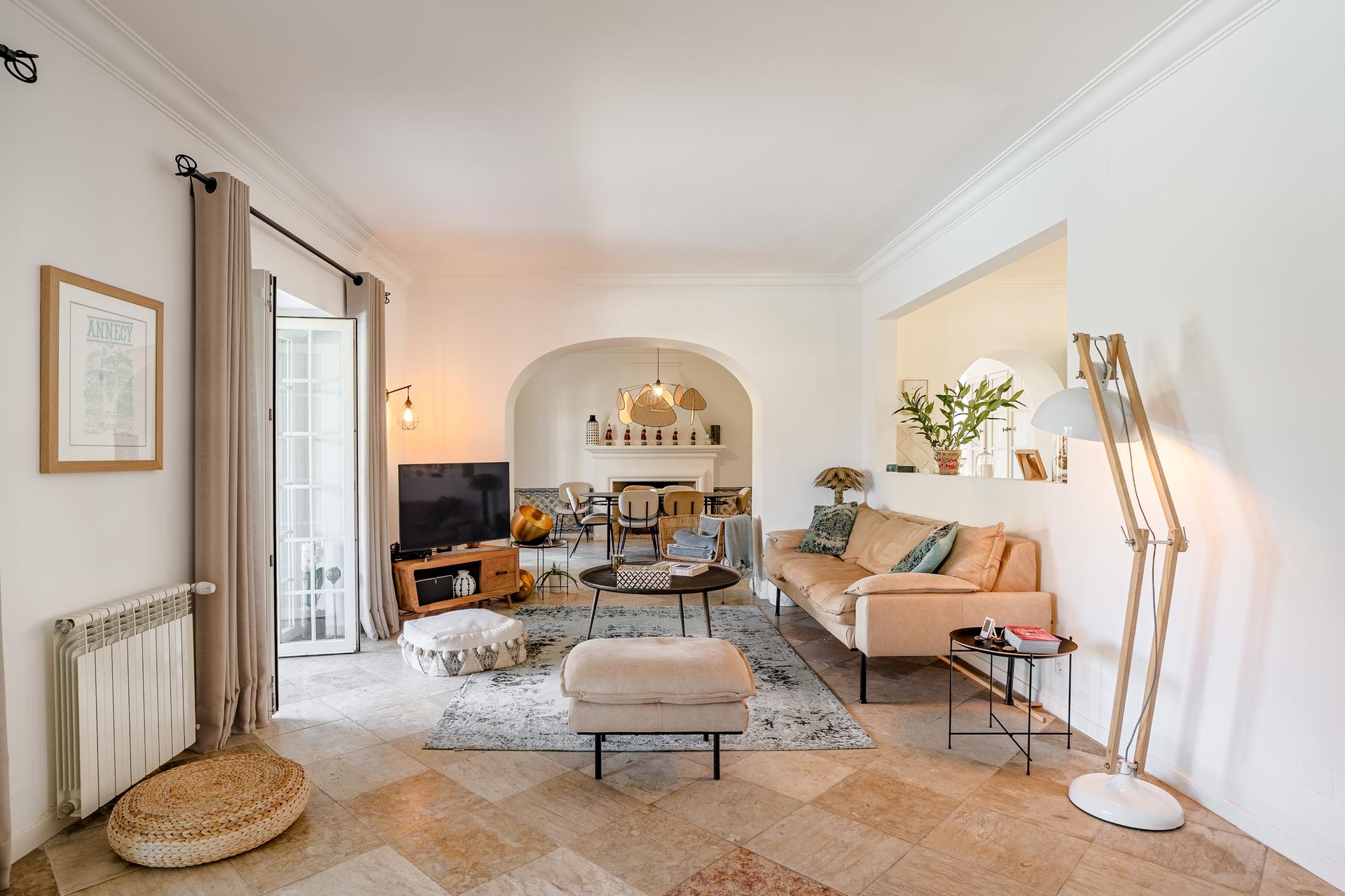 7-Bedroom House in Cascais — photograph 5
