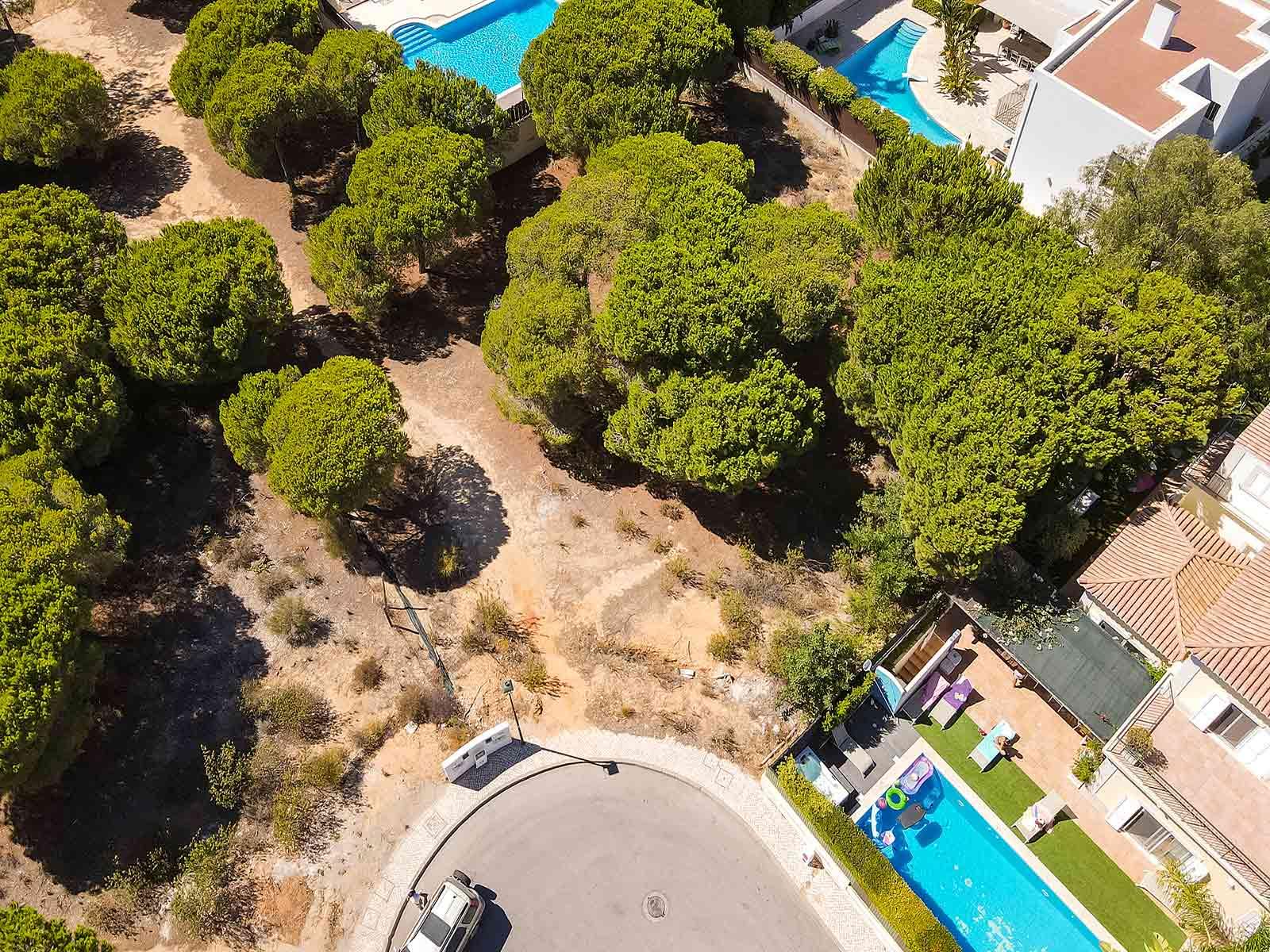Land in Loulé — photograph 2