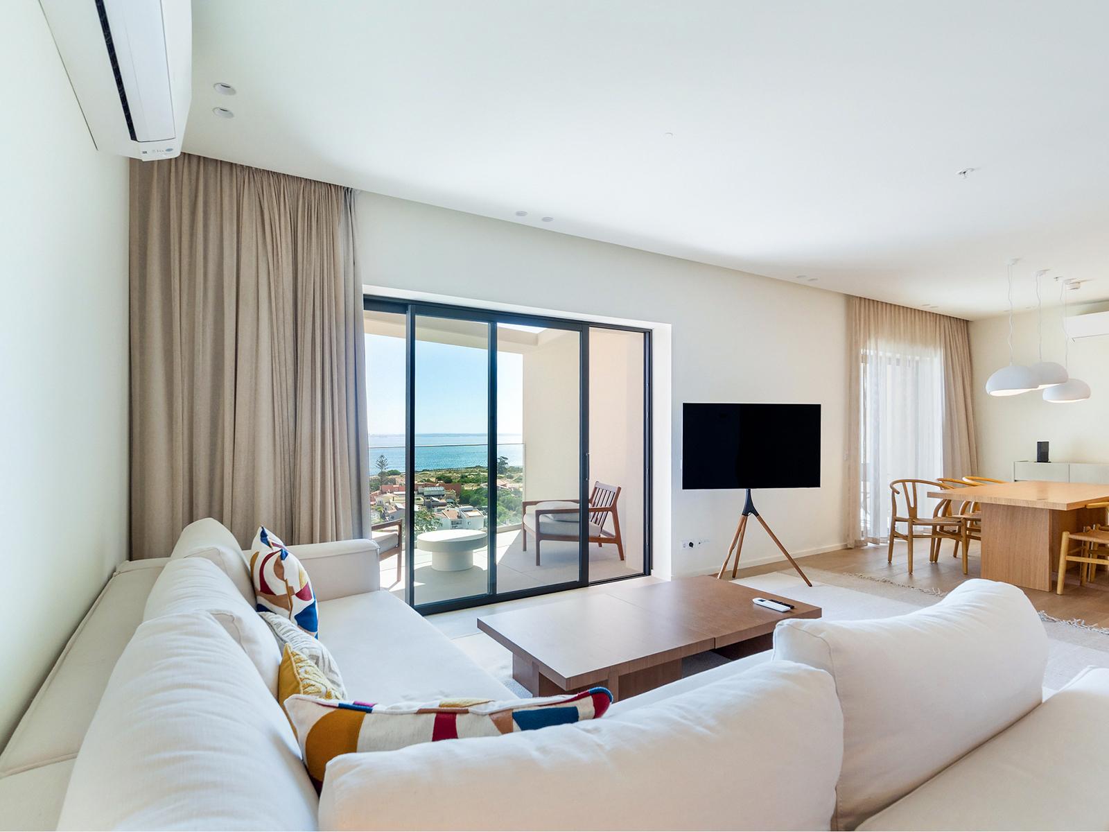 2-Bedroom Apartment in Ponta da Piedade, Lagos — photograph 5