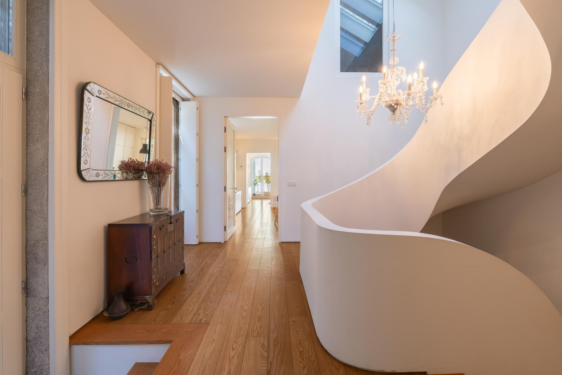 5-Bedroom House in Foz do Douro, Porto — photograph 3