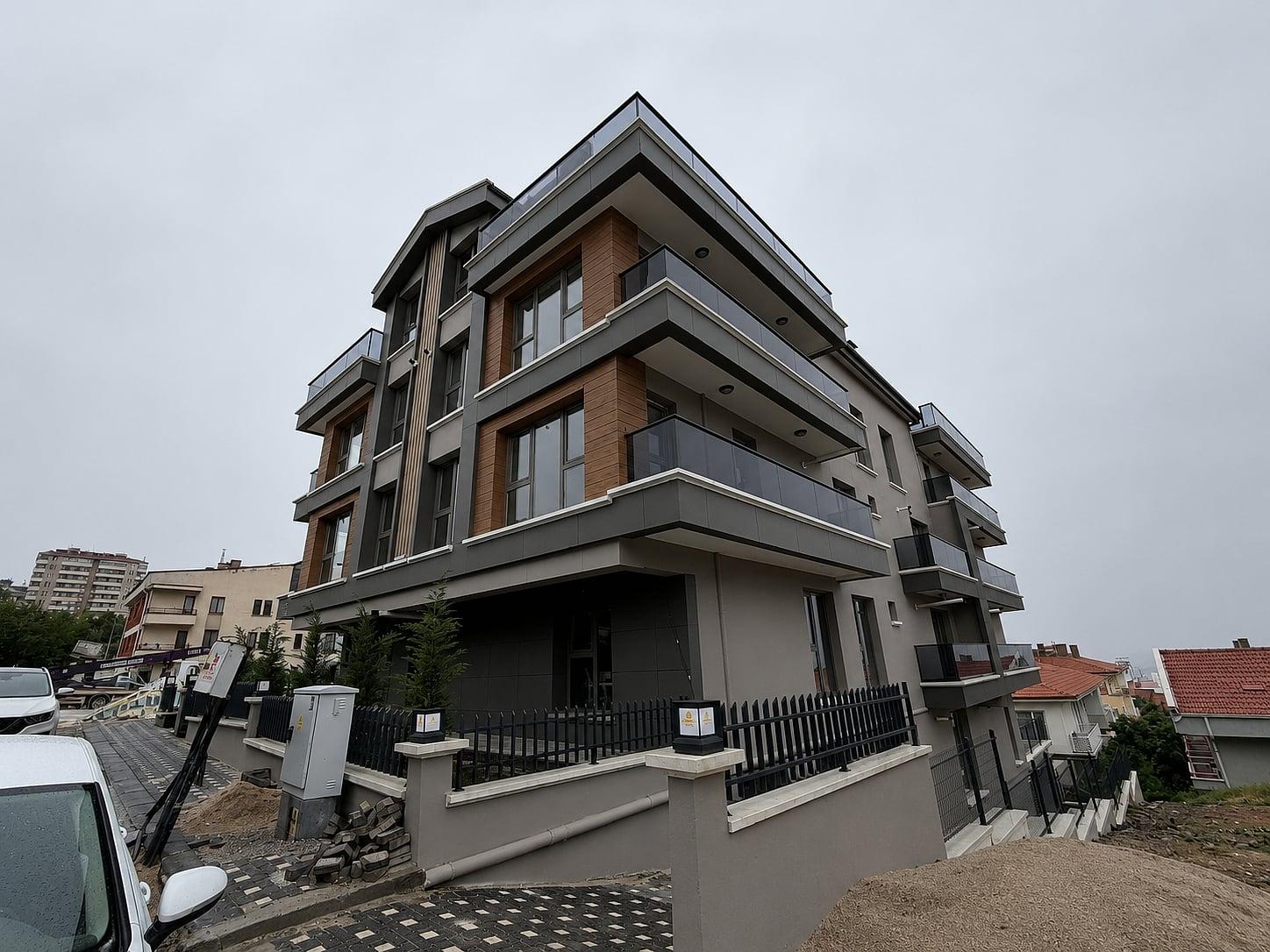Apartments in Osman Temiz, Çankaya — photograph 3