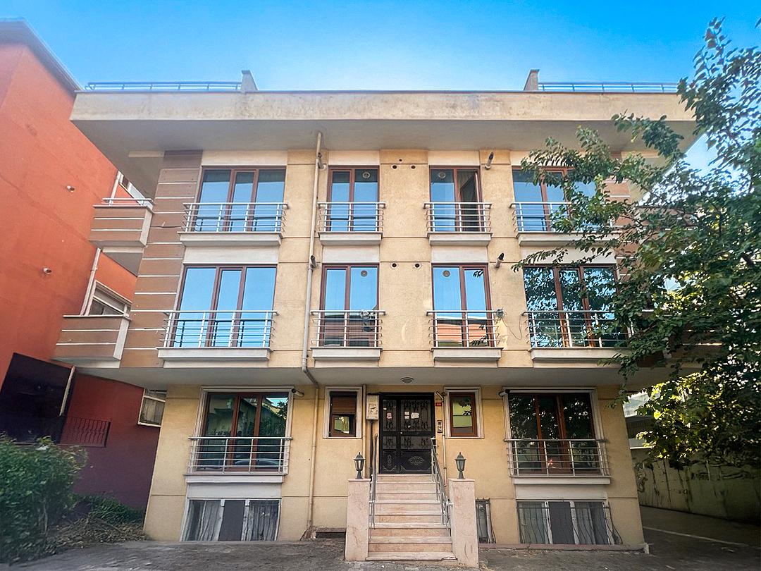 Apartments in Kayışdağı, Hilal Sk. No:113 — photograph 2