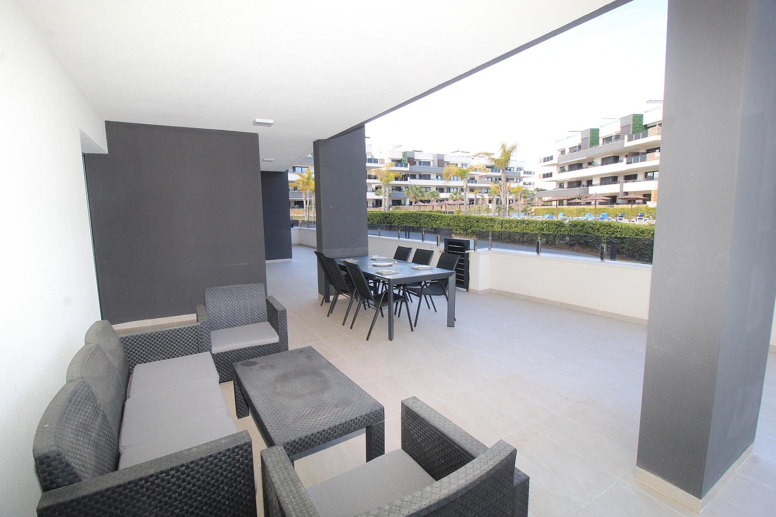 Apartments in Playa Flamenca, Orihuela — photograph 5