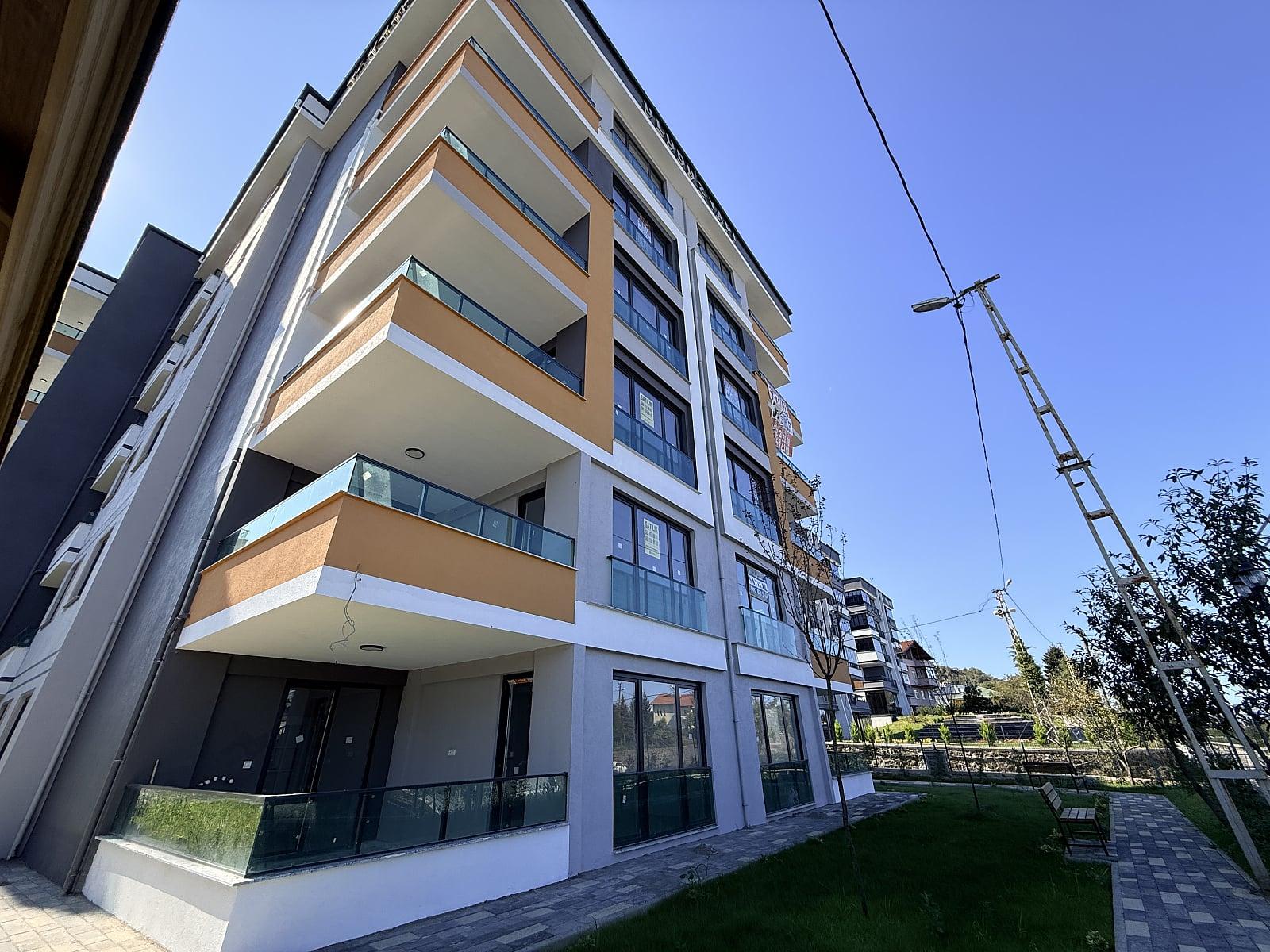 Apartments in Adacık, Beşikdüzü (TZX-00243) — photograph 3