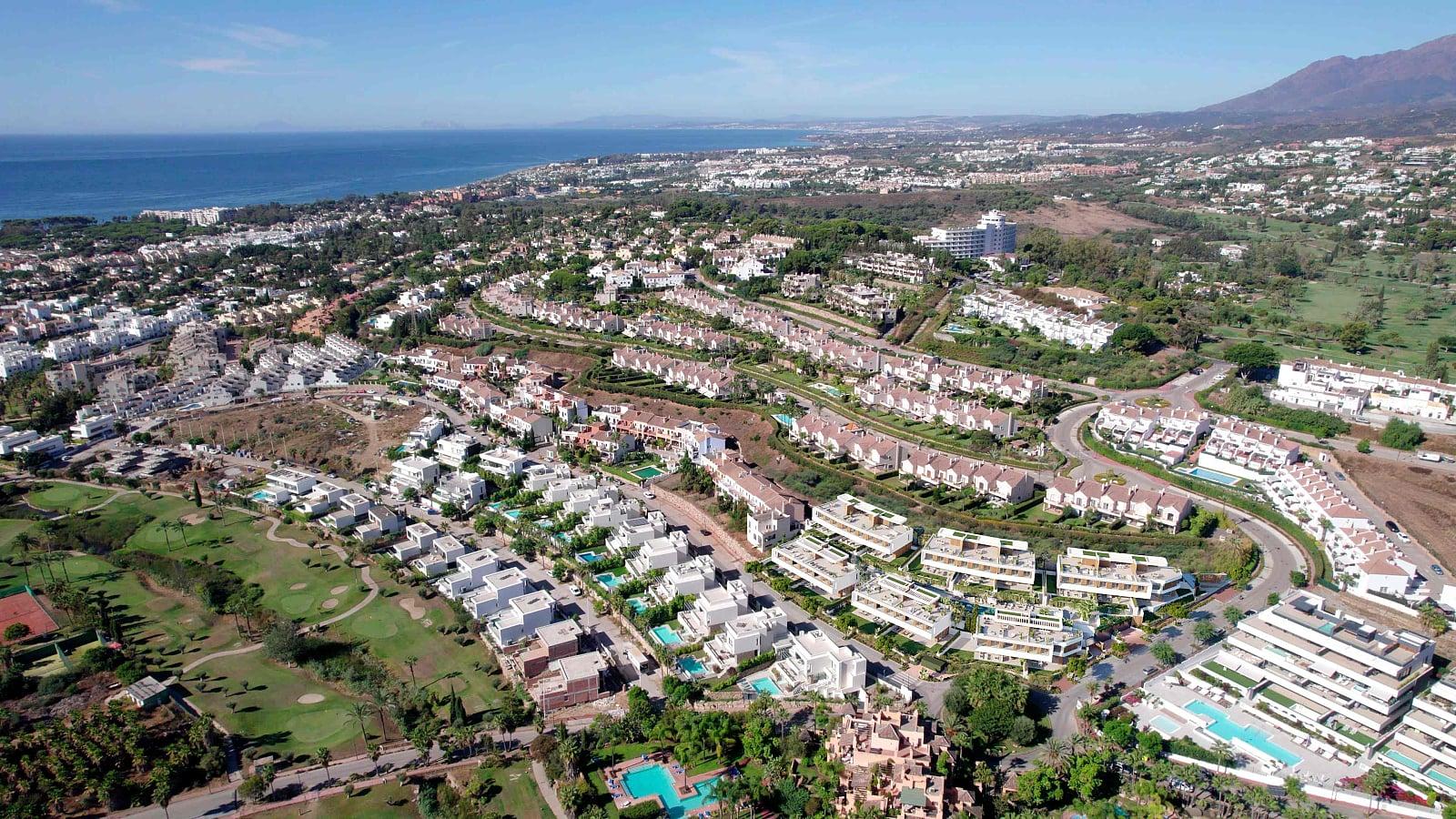 Apartments in El Paraíso, Estepona — photograph 5