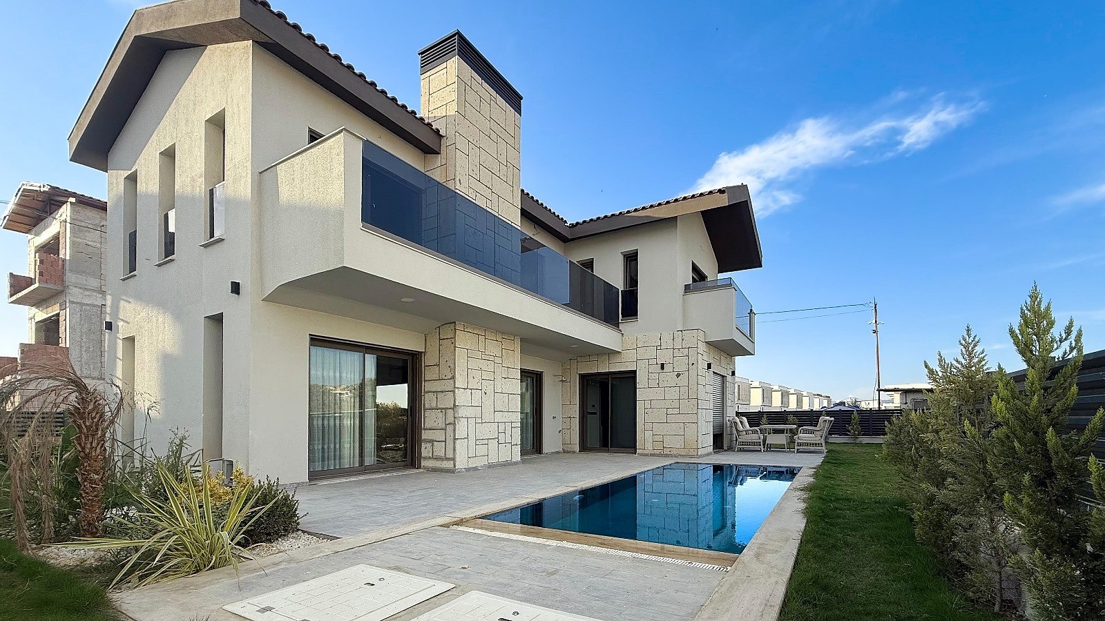 Apartments in Soğucak, Kuşadası (CII-00062)